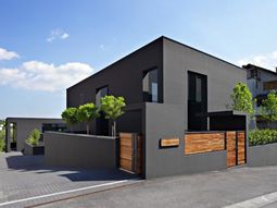 Gray facade? Yes, this is a very good choice!