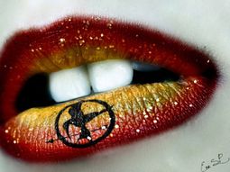 Halloween Makeup by Eva Pernas – Fascinating ideas on how you make up your lips for Halloween