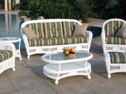 How should I clean the various garden furniture – useful tips and ideas
