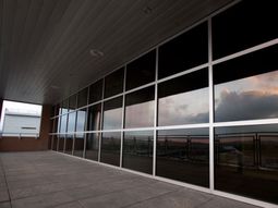Intelligent window designs and technologies