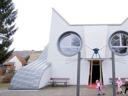 Kindergarten in the form of a cat