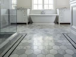 Lay bathroom tiles correctly – a few professional tips for you