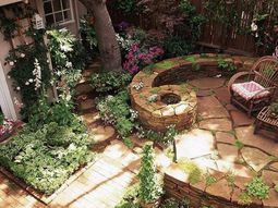 Make stone wall in the garden – creative exterior architecture