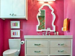 Original décor ideas in the bathroom – how to keep your towels with style