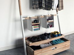 Original ideas for storage in the hallway – Arara nomad