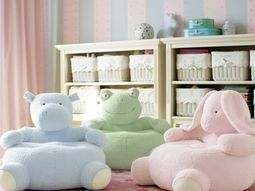 Pet-shaped children Puff Desings of Prottery Barn Kids