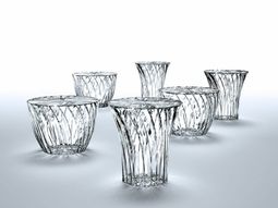 Radiant Glass Design by Tokujin Yoshioka – Bar tables and stools made of glass