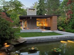 Relaxing elegant house design with captivating natural details in Washington