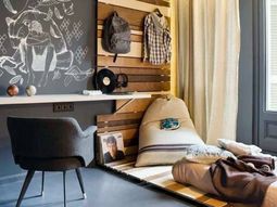 Room design ideas in the youth room