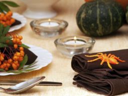 Table decoration crafts – Halloween decoration do it yourself