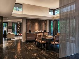 Use curtain room divider – smart home design ideas