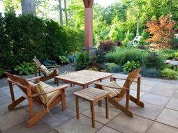 What you need to know about the teak garden furniture