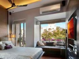 Wooden floor laid – the flooring in modern bedroom