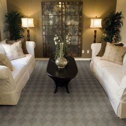 12 ideas on how to integrate a carpet in the living room