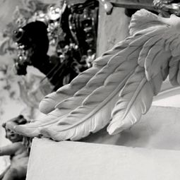 15 Decoration Ideas with angel wings