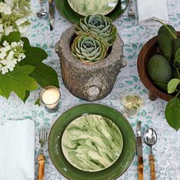 21 cool decoration ideas – tree stump vases make yourself