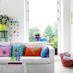 5 Tips and 18 fresh interior designs that bring the summer mood home