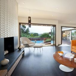 Airy interior with kitchen remodeling
