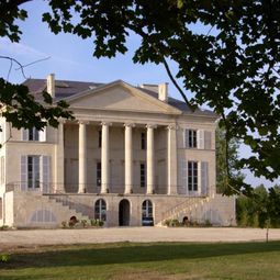 Architectural masterpieces – inspiring Château Architecture