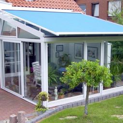 Balcony or terrace glass conservatory – Build on a beautiful winter garden