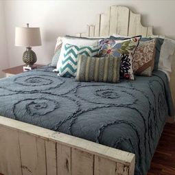 Build bed frames themselves – DIY bed frame from Euro pallets