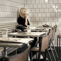 Clean Porcelain Tiles – how to make with home remedies?