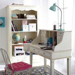 Clever workplace design with more storage space