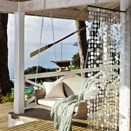 Combine traditional, rural and the classic – The country house style and its variants