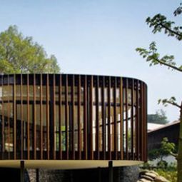 Contemporary house in Singapore – Screen House by the architect K2LD