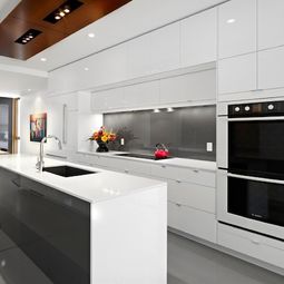 Cool kitchen cabinet details that could be part of interior design