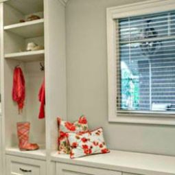 Corridor wall design – customize the hallway functional