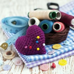 Craft Ideas for Adults – fancy DIY home accessories are all the rage