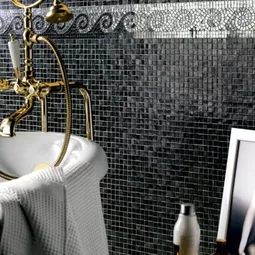 Designer bathroom tiles – shine and style in the bathroom