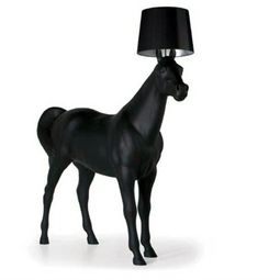 Designer horse lamp by front – life-size sculpture