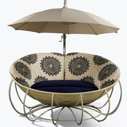 Designer sofa outdoors by Fendi Casa – "Love"