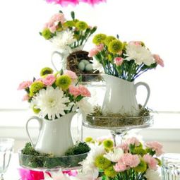 Easter decoration with spring flowers