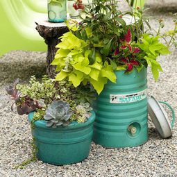 Funny flower box ideas – from old unusable materials