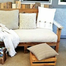 Furniture from wood pallets – 46 unique tips for you