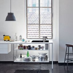 Helsinki cuisine of Desalto and curved kitchen modules of Nola Star