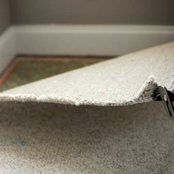 How can you remove the carpet