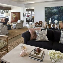 How to combine the carpets in an open living plan?