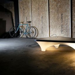 Innovative practical table lamp – Static Plastic Table by Han Koning