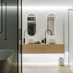 Luxury bathroom – awesome and modern design of Minosa