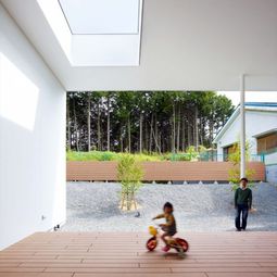 Minimalist House in Kawachinagano of Fujiwarramuro Architects