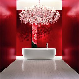 Modern red means – enjoy an energetic atmosphere