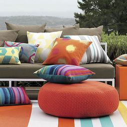 Modern terrace design – cool lounge furniture outdoor