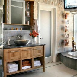More storage space in the bathroom – smart and practical advice for clever storage