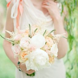 My Wedding Decor in creamy and peach colors
