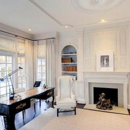 Renovating the living room by using accent the style
