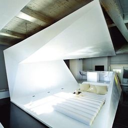 Small Designer Apartment – unique-looking apartment